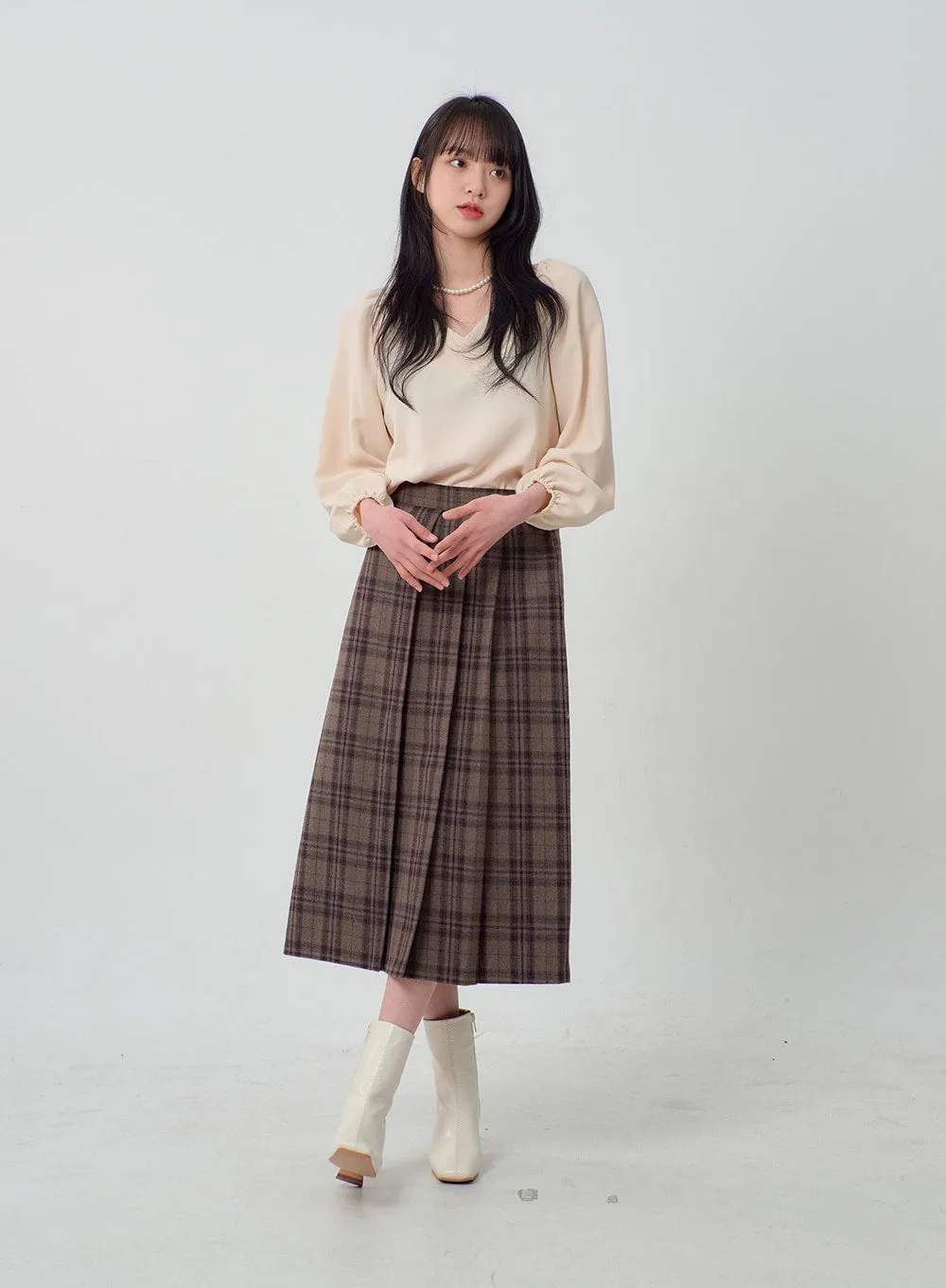 Heart Neck Puff Sleeve Blouse OJ316