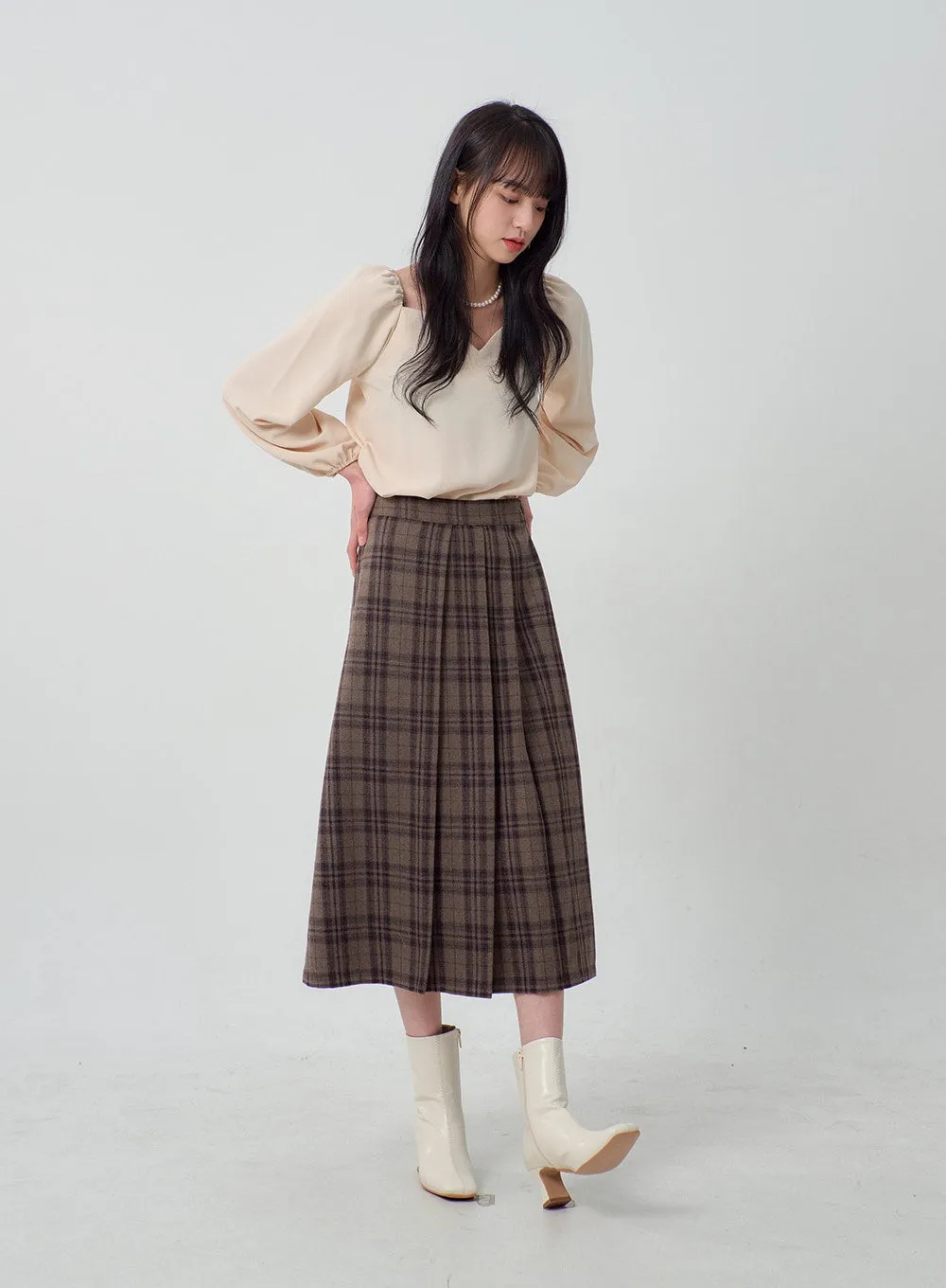Heart Neck Puff Sleeve Blouse OJ316