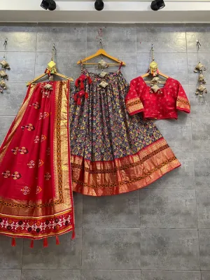 Navratri Wear Printed Skirt Chaniya Choli