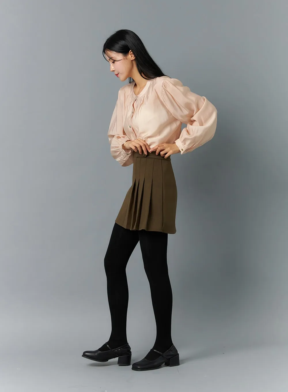 Round Neck Puff Sleeve Blouse ON324